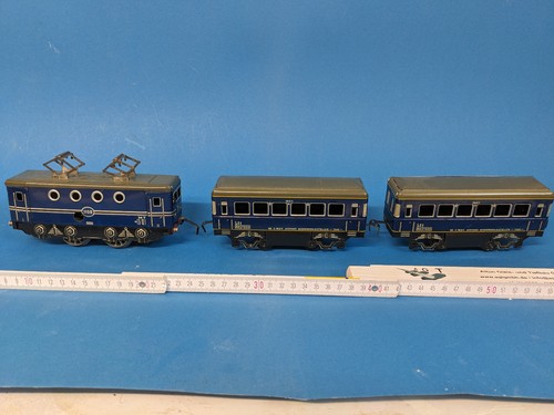 Lokomotive zug mit - lokomotive, wagon