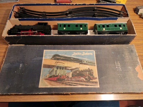 Zeuke bahnen spur - -bahnen, 0